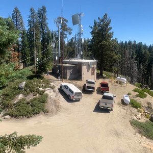 Eric on tower = ©Sarah Nzar-2019-016.jpg